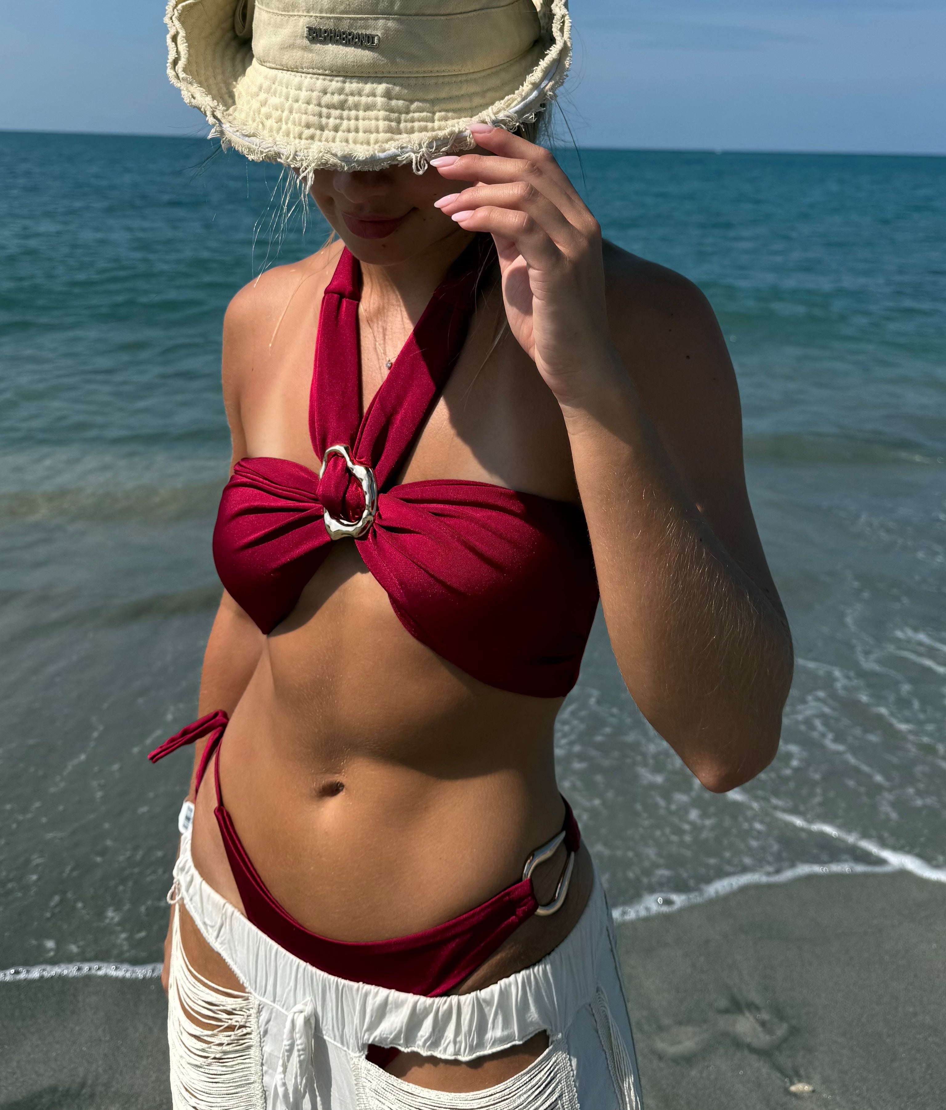 SAONA Traje de baño dos piezas con hebilla